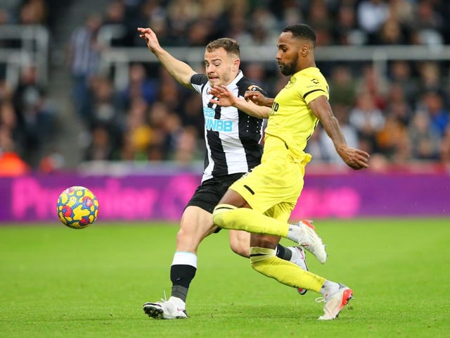 Made an instant impact, providing the cross that Saint-Maximin struck home.