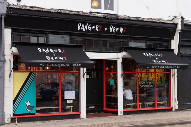 This restaurant in Osborne Road, Southsea has a 4.8 star rating on Google Reviews based on 346 ratings.