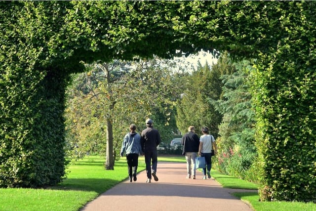 This stunning location is one of the world’s leading botanical gardens and has a history which dates back almost 350 years. Visitors can wander around the sprawling 70 acres and take in views of Edinburgh’s skyline.