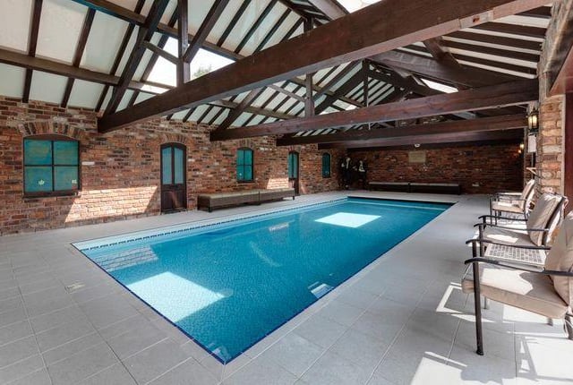 Marketed by Blenheim Park Estates, 0114 446 9290.