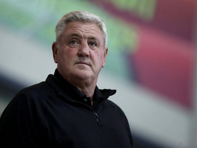 Steve Bruce admits he has to move on one or two players before adding to his Newcastle United squad. One of those players could be DeAndre Yedlin with the team consisting of three right-backs. Bruce reckons the player will decide his future in the coming days. (Various)