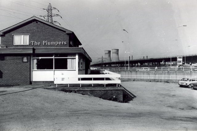 The Plumpers public house, Attercliffe, Sheffield, pictured in October 1981