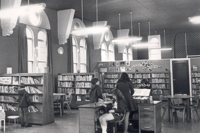 Highfield Library, Sheffield in June 1971