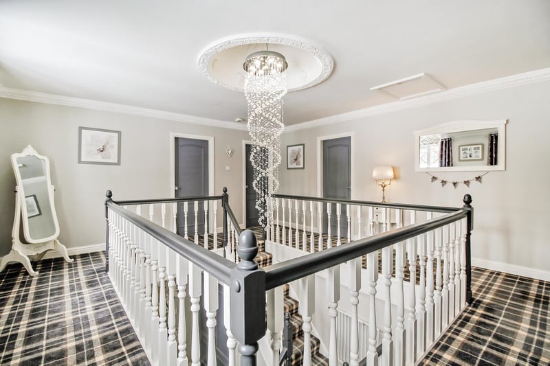 The first floor offers a superb galleried landing area leading to four good-sized double bedrooms.