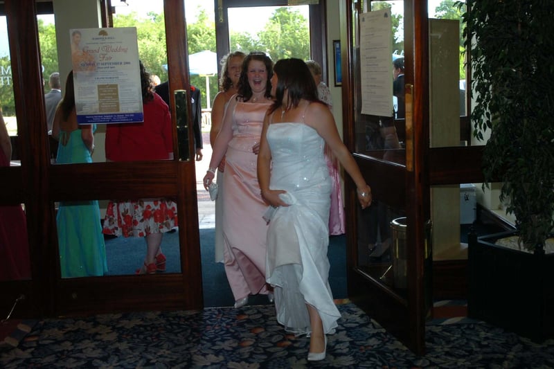 The Dyke House prom from 15 years ago. Remember it?