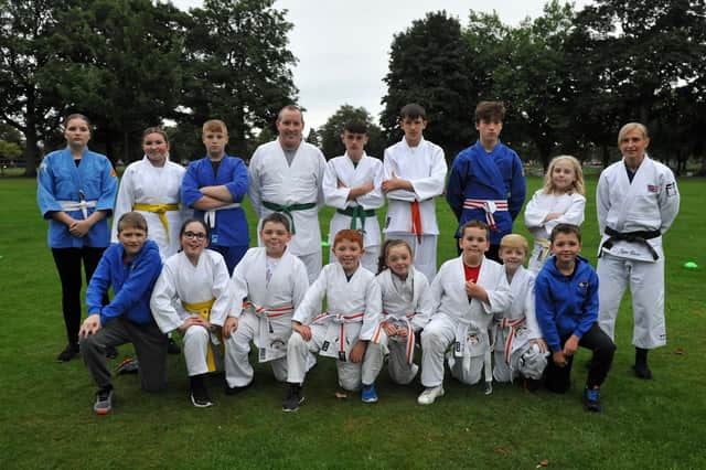 Their home venue closed for the holidays, the youngsters of Deanburn Judo Club took the opportunity to have some fun in Grangemouth's Zetland Park