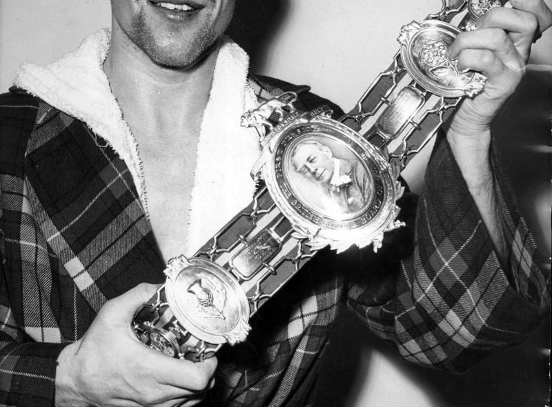 Edinburgh fighter Ken Buchanan was declared the undisputed World Lightweight Boxing Champion in 1971.