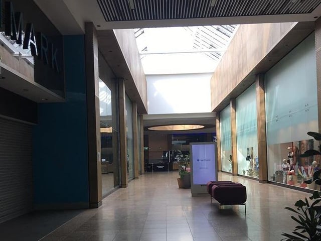 Primark deserted (photo: Tom Baumgart).