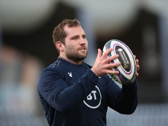 The hooker was back after missing the Italy game with a head injury and slotted in fine. The lineout drives that have been such a recent feature for Scotland were sadly missing, however. 6