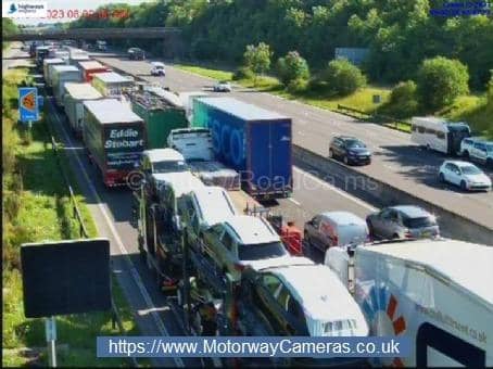 Traffic is building after a lorry crash on the M1 Northbound near J29. It is likely to cause delays for any cricket fans driving to Headingley for the Ashes.
