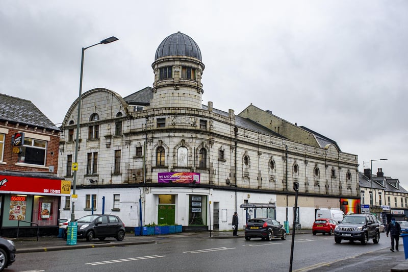 @quinnite on Twitter wants to know why an investor wouldn't want to restore Abbeydale Picture House on Abbeydale Road to its former glory. Peter Reed pointed out that a group are working on it.