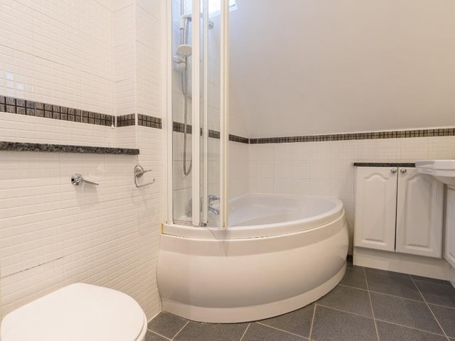 Bathroom 2.