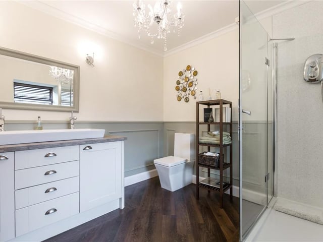 Bedroom 1 en-suite shower room.