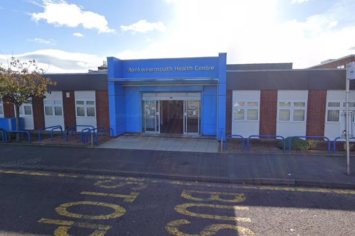 At Monkwearmouth Health Centre, 106 patients rated their overall experience. Of these, 71% said it was very good and 17% said it was fairly good, with 0% saying it was fairly poor or very poor.