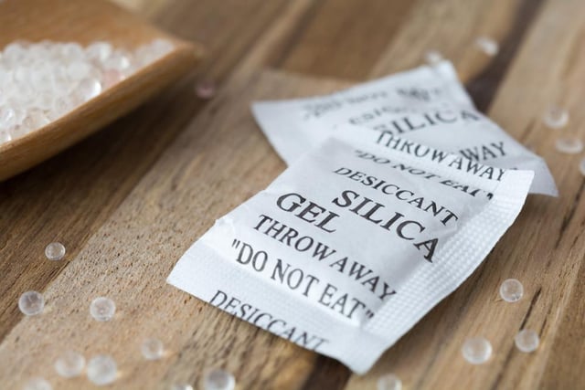 Silica gel comes in small sachets. The Blue Cross explains that although it is labelled ‘Do not Eat’, it is considered to be of low toxicity (Photo: Shutterstock)