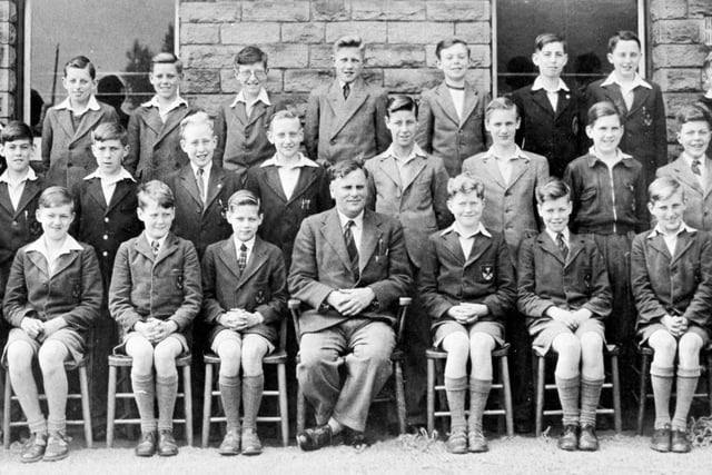 Pupils at Nether Edge Grammer School  in 1950