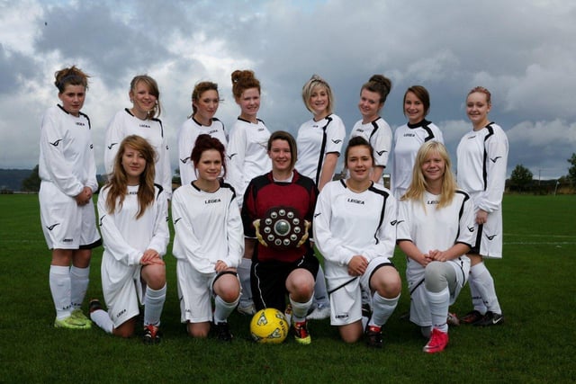Buxton JFC Girls U16's with the Derbyshire Girls & Ladies league Challenge Shield.