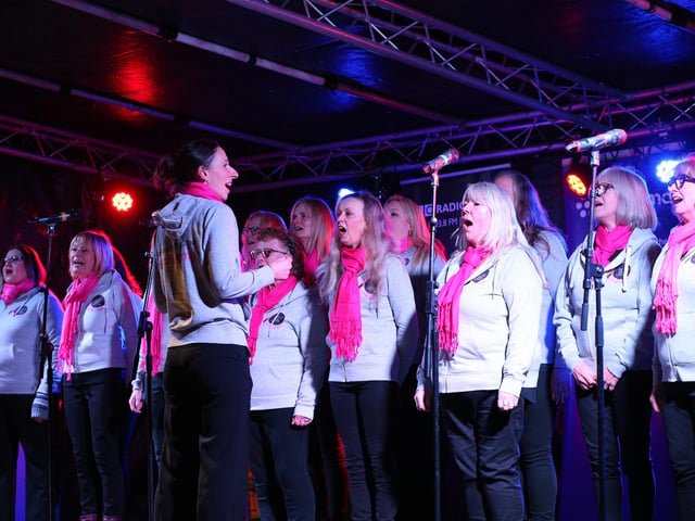FVC Choir performing at the Christmas lights switch on in Palmerston Road, Southsea. Picture: Chris Moorhouse (251121-29).