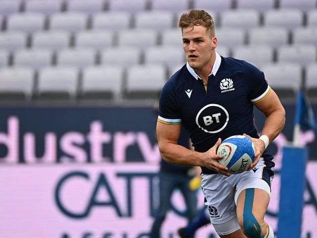 Chances were few and far between for the Edinburgh winger but he was a willing runner and used his physique to good effect. 6