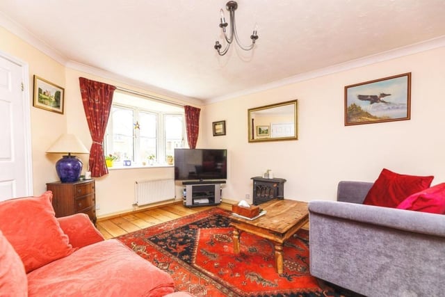 On immediate entry to the property you are faced with a nice hallway and a w/c/cloakroom. The living room nearby is spacious and gets loads of natural light from it's front facing bay window.

Photo: Rightmove