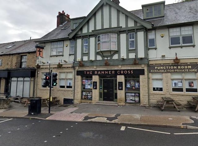 With 7 HD TVs plus a huge 10ft screen, The Banner Cross on Ecclesall road is the perfect place to watch live sport.