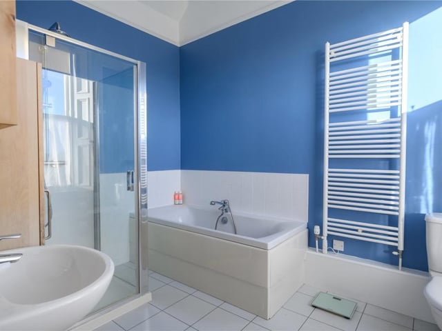 En-suite bathroom.