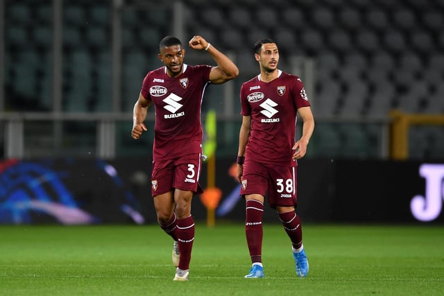Liverpool have reportedly retained an interest in Torino defender Gleison Bremer after being heavily linked with the Brazilian last season. Jurgen Klopp opted to sign Ben Davies and Ozan Kabak, however with Bremer unlikely to sign a new contract with the Italian club, Liverpool could make a move once again. Manchester United and Manchester City are also now keeping tabs on the defender. (Daily Mail)