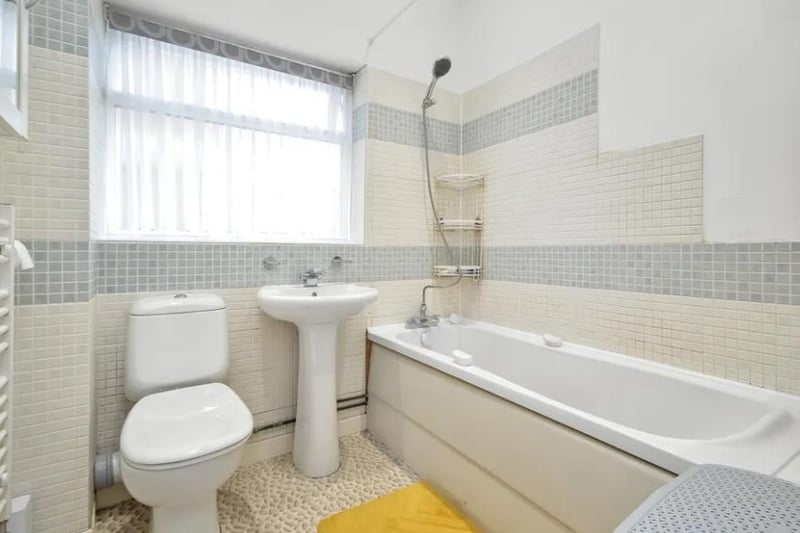 This three bed bungalow in Sea View Road, Drayton is on sale for £550,000. Here's what the bathroom looks like.