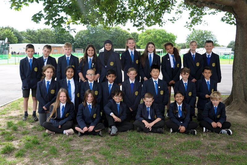 Year 6 Leavers 2021 Arundel Court Primary Academy Fyning Street Portsmouth Class 6EH FORMAL