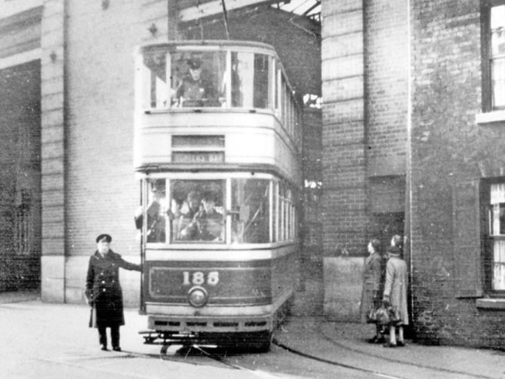 Tram conductor Ivy Walsh with tram no 185 on its way to Hunters Bar, Sheffield, from the Holme Lane Depot in 1942