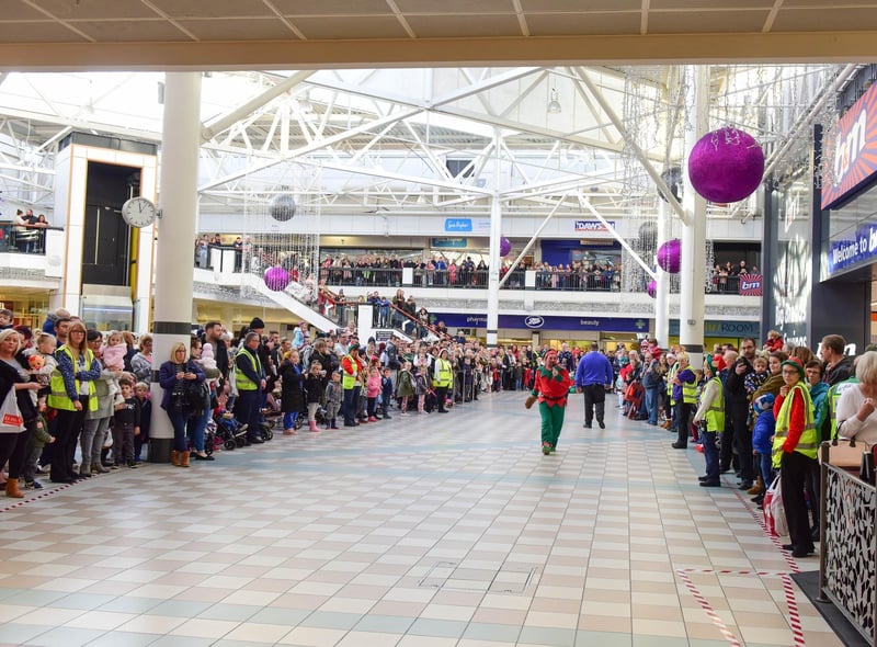 Crowds wait for Santa Claus to arrive in Hartlepool on his sleigh in 2017.