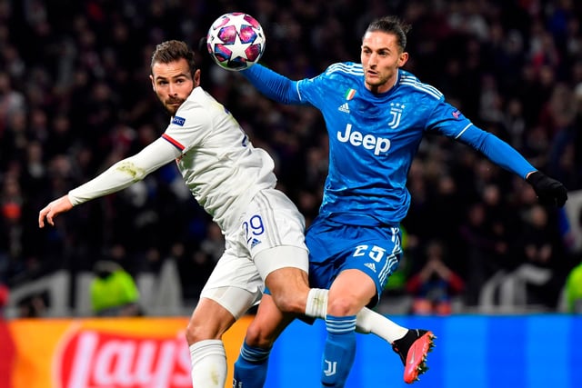 The Red Devils have also held talks with 25-year-old Juventus midfielder Adrien Rabiot's agent, with Arsenal and Everton also interested. (Mirror)