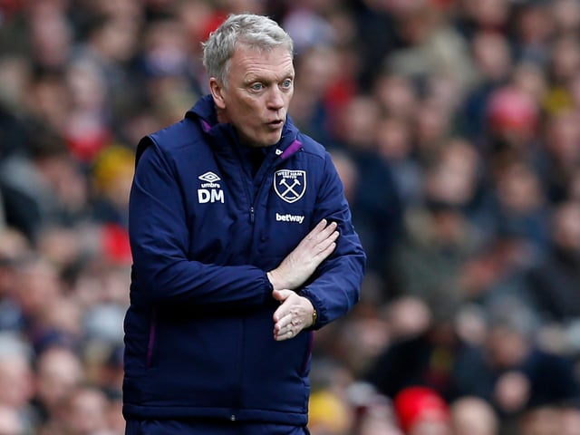 Current career win percentage: 41.9%. Best record: Manchester United (52.9%). Worst record: Sunderland (18.6%).