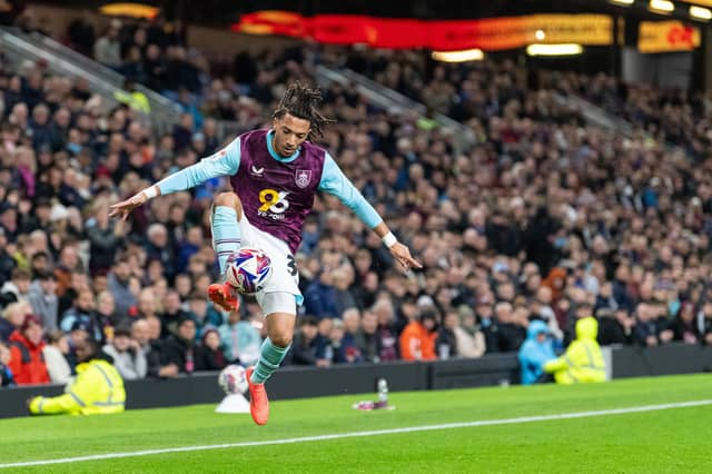 Fouls: 2.4; Tackles: 1.3; Overall rating: 6.93