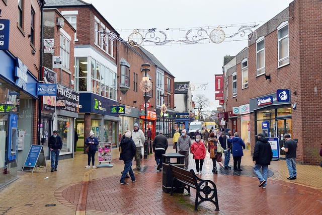 Nottinghamshire goes into tier 3 after lockdown but for now shoppers take to the Sutton in Ashfield town centre for a bit of retail therapy