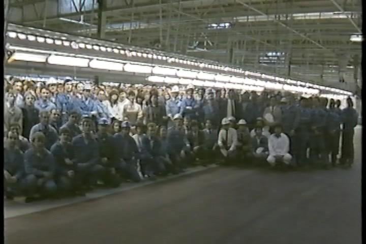 A total of 19 staff members who started in ‘86 still work today on the Nissan LEAF.