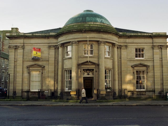 Founded in 1793, Leith burgh once had its own counting house and circulated its own unique notes. The old Leith Banking Company building can still be seen today on Bernard Street.
