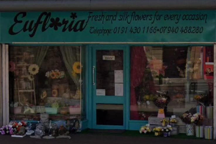 Jarrow's Eufloria is offering borough residents a Valentine's package deal - including roses, balloons, chocolates and free local delivery.