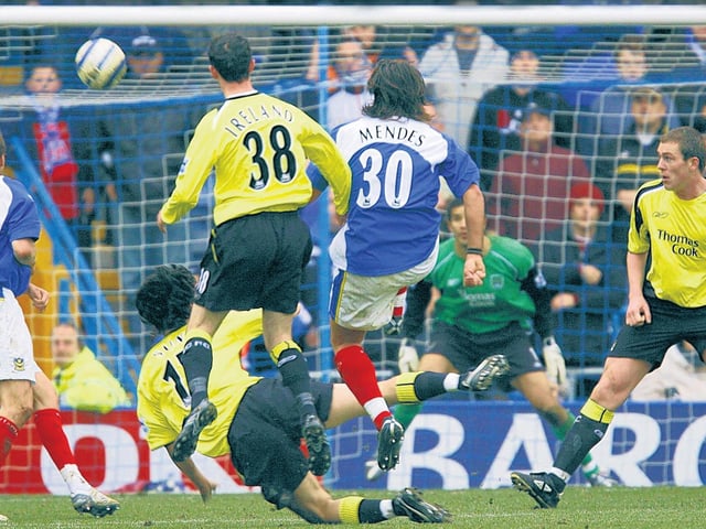 Pedro Mendes scores his late winner against Manchester City and the Great Escape commences