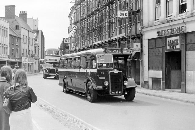 DO you remember when the old buses used to parade through Mansfield?