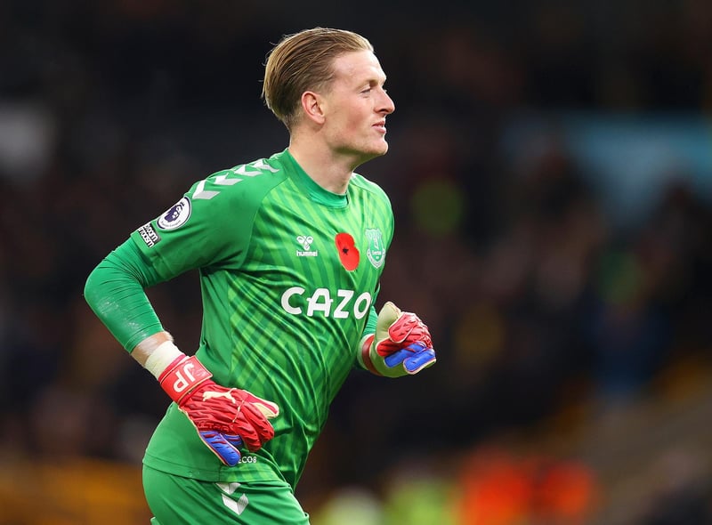 Antonio Conte is thought to be pushing for the club to sign Everton goalkeeper Jordan Pickford as Hugo Lloris' successor. The Frenchman's contract expires at the end of the season. (The Telegraph)