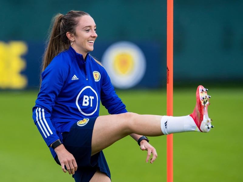 With four WSL titles in her bag, left back Lisa Evans has been there and done it, while she is still more than capable of adding to her impressive honours list.