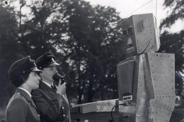 Sheffield Show, August 1966
Talking robot at Royal Signals stand