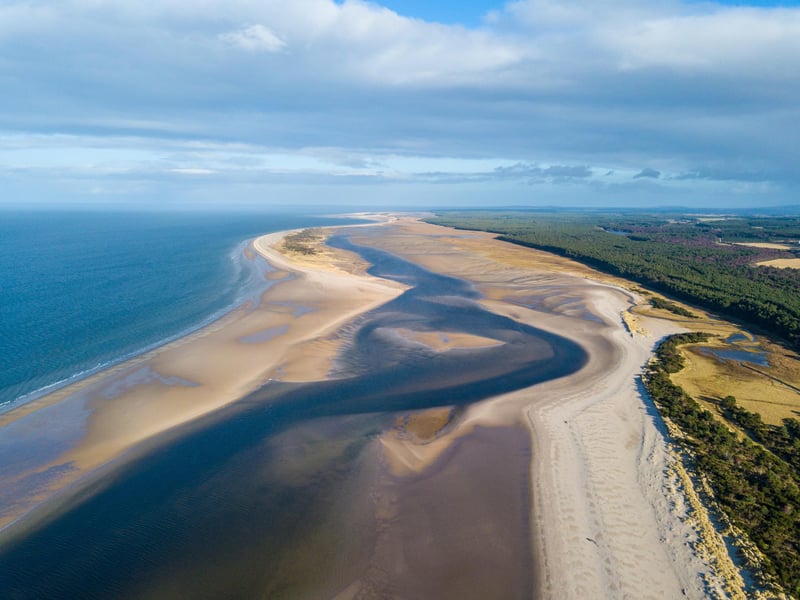Situated on the Moray coast, its gorgeous white sandy beaches are a key attraction, the perfect location for dolphin spotting! An ideal base for a family holiday and fishing, cycling, windsurfing, and golfing are on all offer.