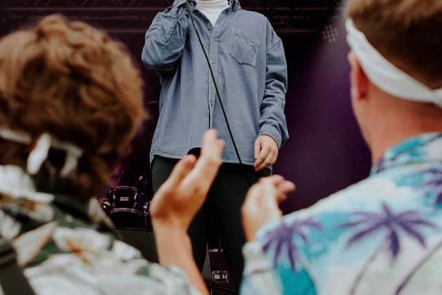 Deco frontman Max Kendall greets the crowd at Sheffield's Tramlines 2021 at Hillsborough Park. Credit: Ellisha Iddon