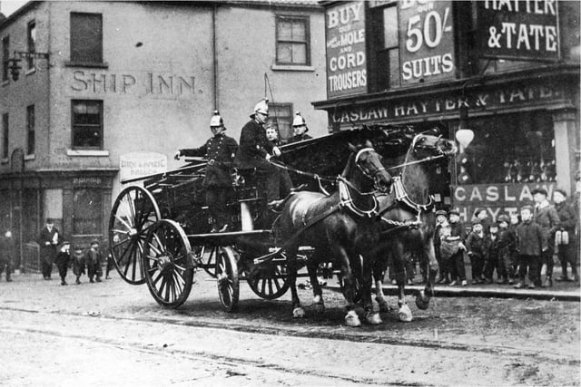 The Ship Inn in the days when horse-drawn fire engines kept the town safe. The famous old pub stood on the corner of High Street East and Sans Street. In later years it was known as the Corner House.