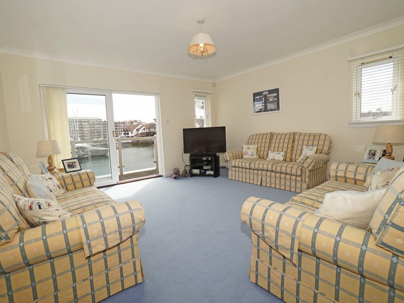 Look inside this four bedroom home in Bryher Island, Port Solent which is on sale for over £1.1m.