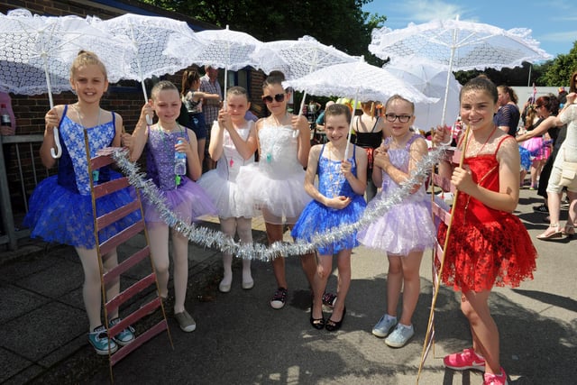 Bridgemary Carnival. The Dorothy Temple School of Dance 17th June 2016. Picture Ian Hargreaves 160982-2