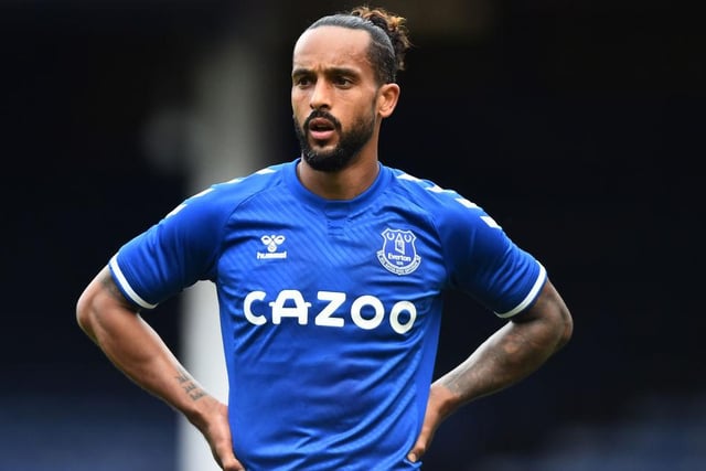 Leeds have been linked with a move for Everton winger Theo Walcott. (Vinny O’Connor - Sky Sports News)