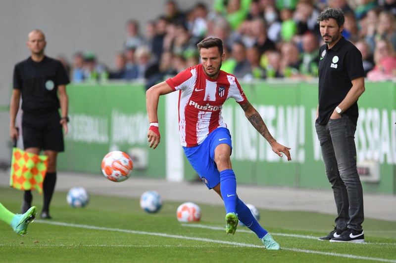 Man Utd and Liverpool have both been credited with an interest in Atletico Madrid's £35m-rated midfielder Saul, as his agent prepares to fly to England to drum up interest in his client. He won La Liga with his side last season. (The Mirror)